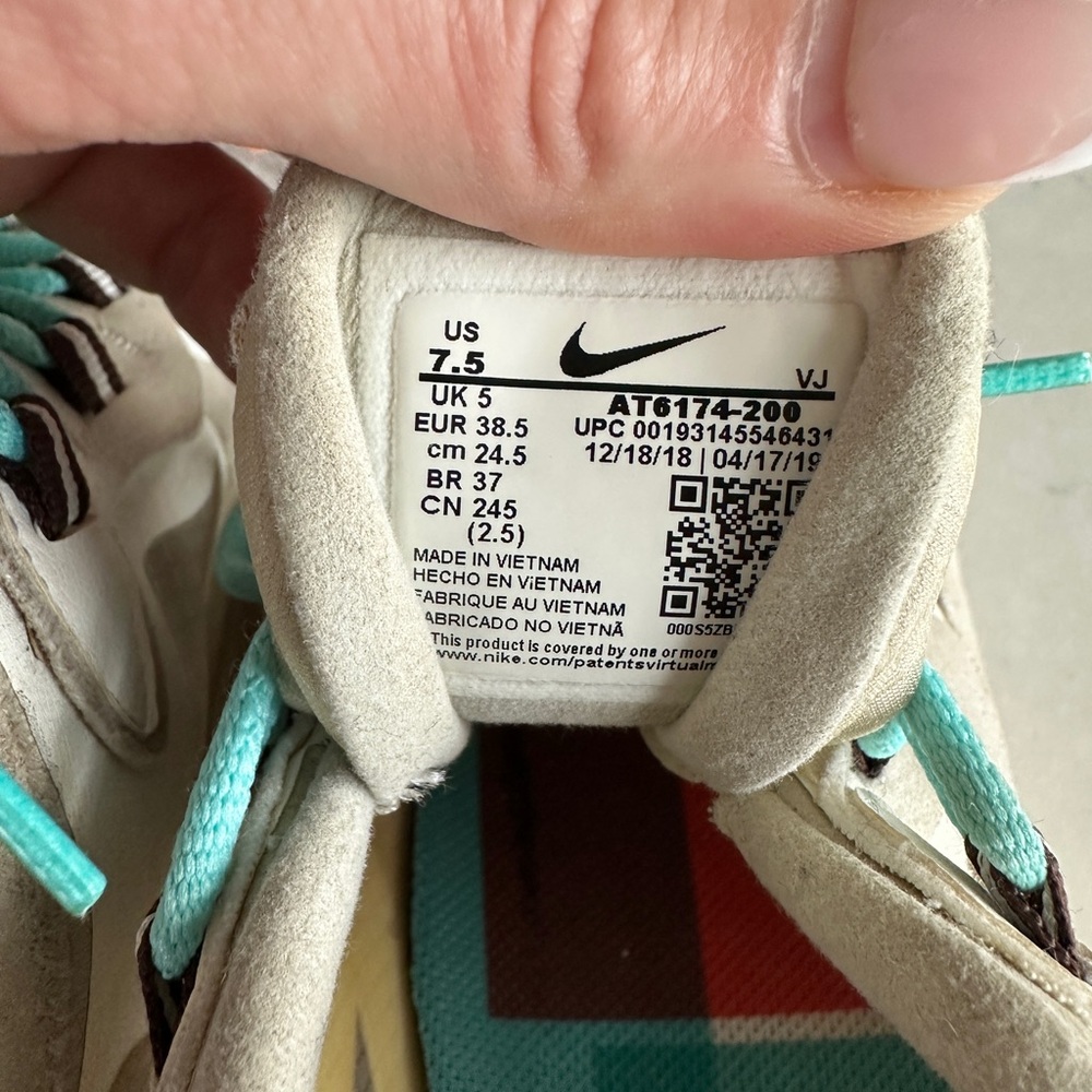 Nike Air Max Sneakers - Gray, Red, and Teal - Picture 5 of 6